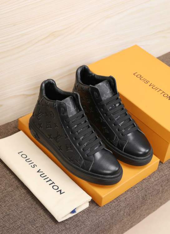 Picture of Louis Vuitton Shoes _SKULVsz38-46jyh090113424